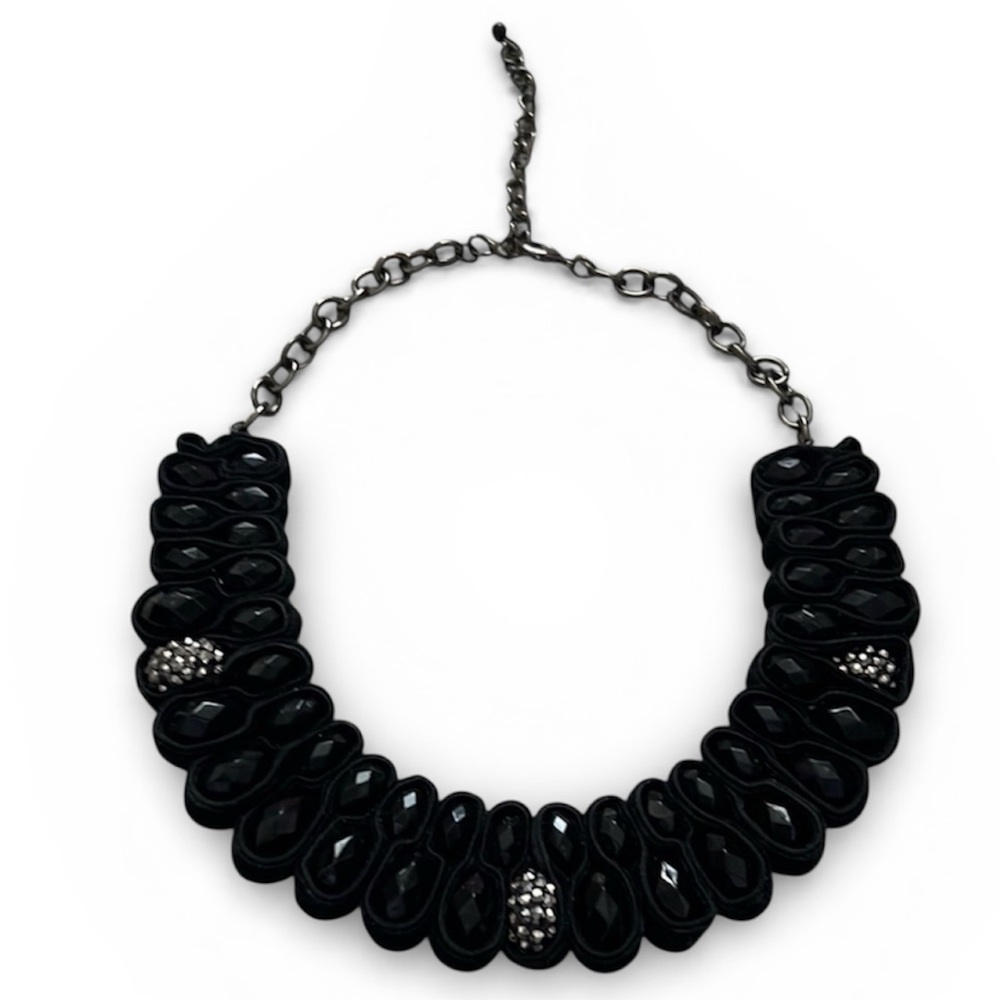 Statement Velvet Beaded Necklace – Noir Elegance